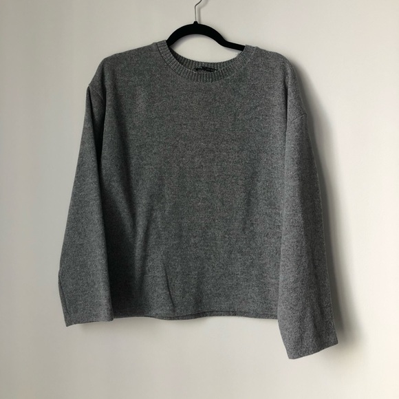 Zara long sleeve grey sweater - Picture 1 of 2